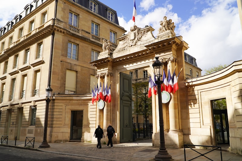 Visite d'une délégation du Guangdong à Paris : coopération renforcée